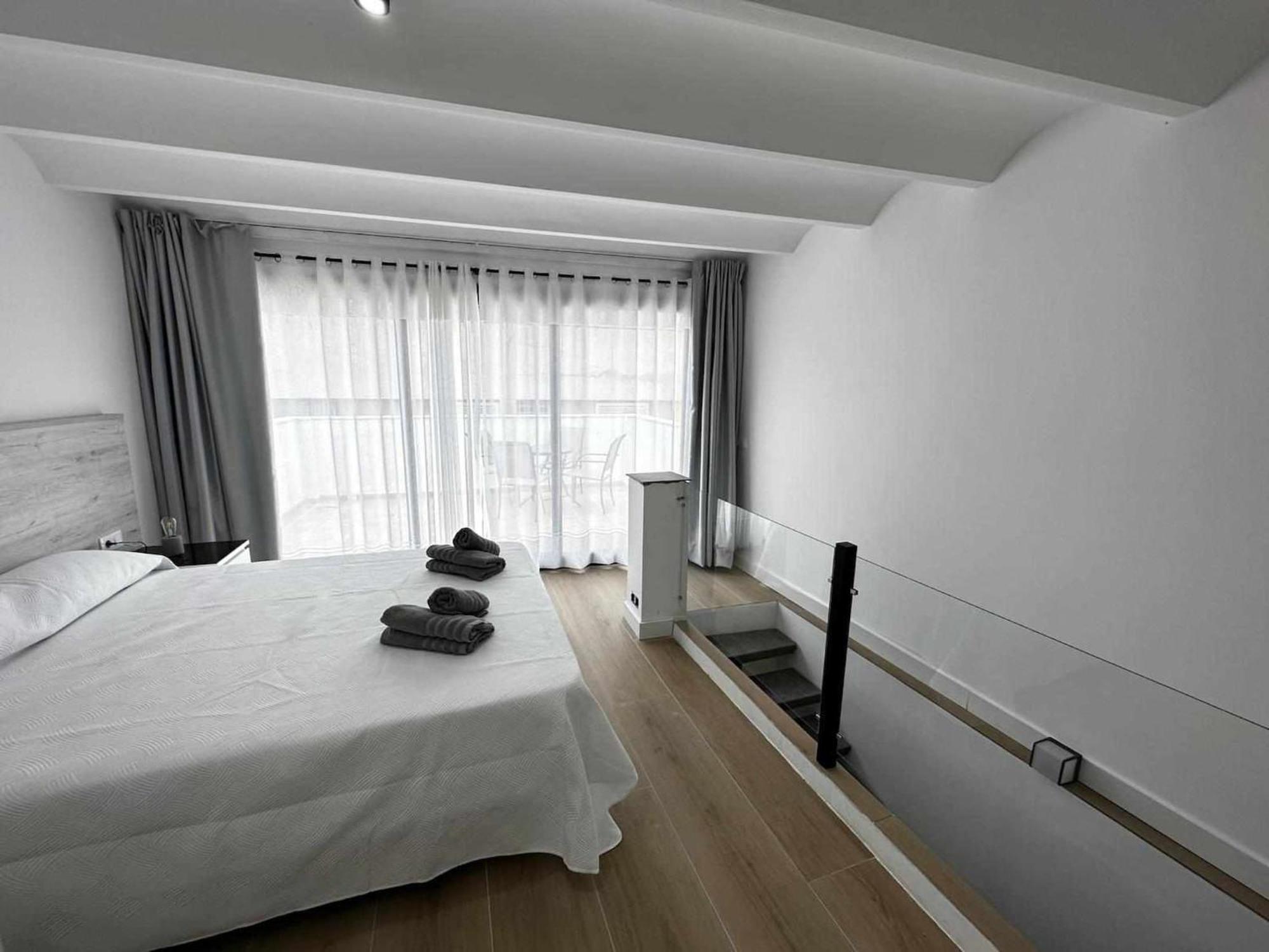 A H Rentals Van Gogh Apartamento Vinarós Exterior foto